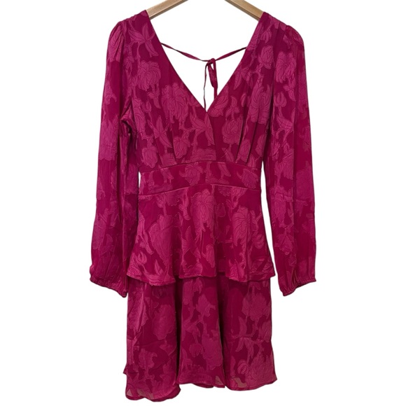 NWT Band of the free KISS ME FUCHSIA PEPLUM MINI DRESS - Picture 2 of 4